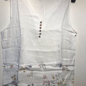 Studio White Linen-Blend Floral Tank with Button Placket